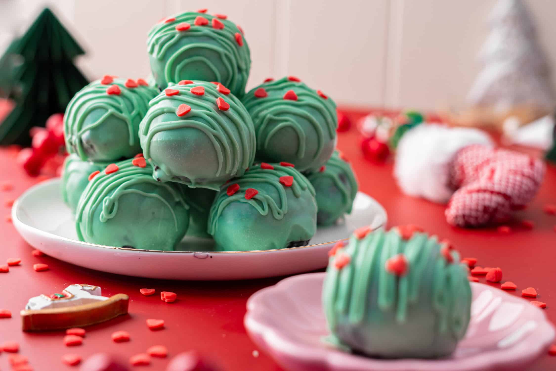 grinch oreo balls