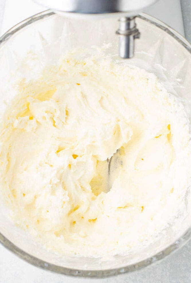 cream cheese mixture with powdered sugar mixed in