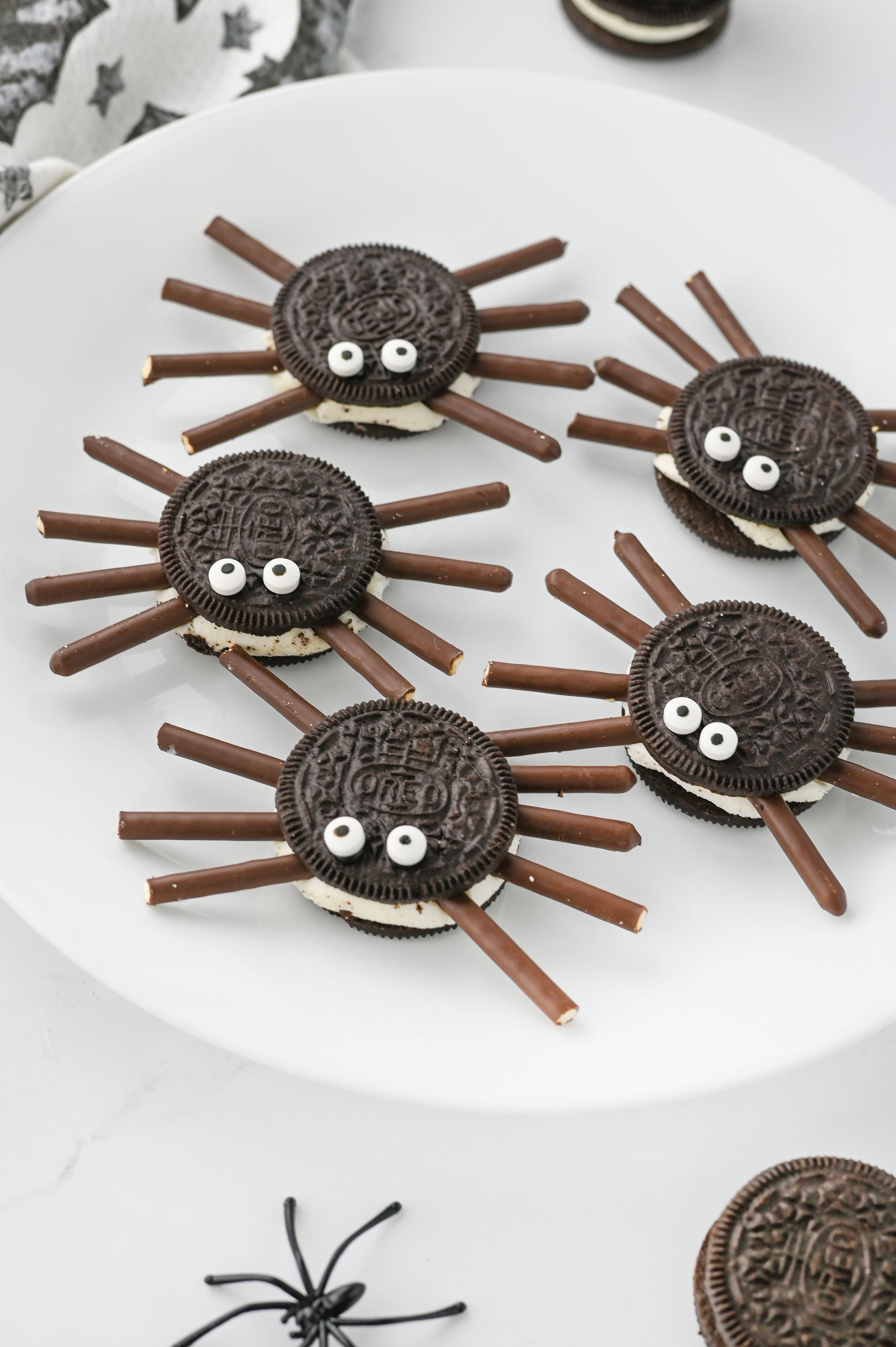 oreo spider cookies