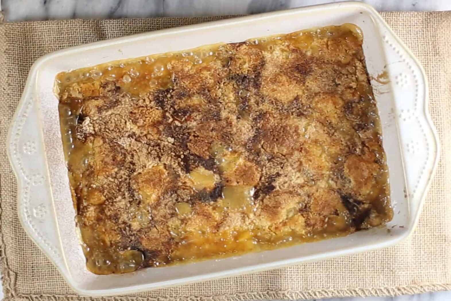 baked peach dump cake