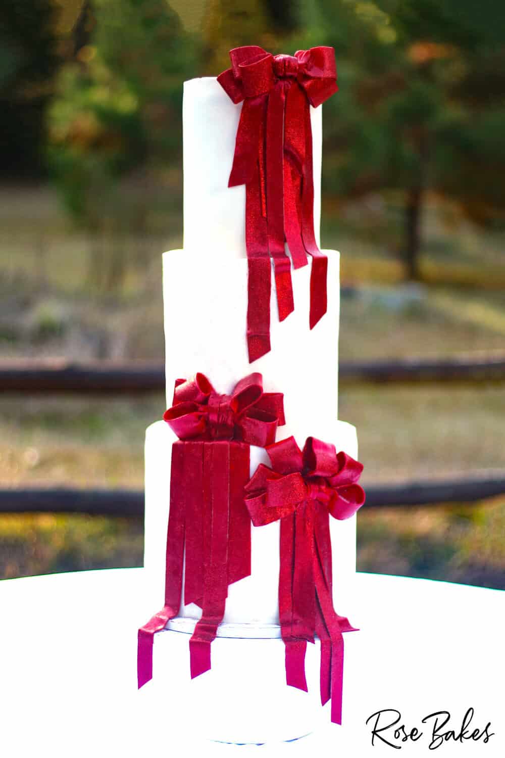 christmas bows wedding cake