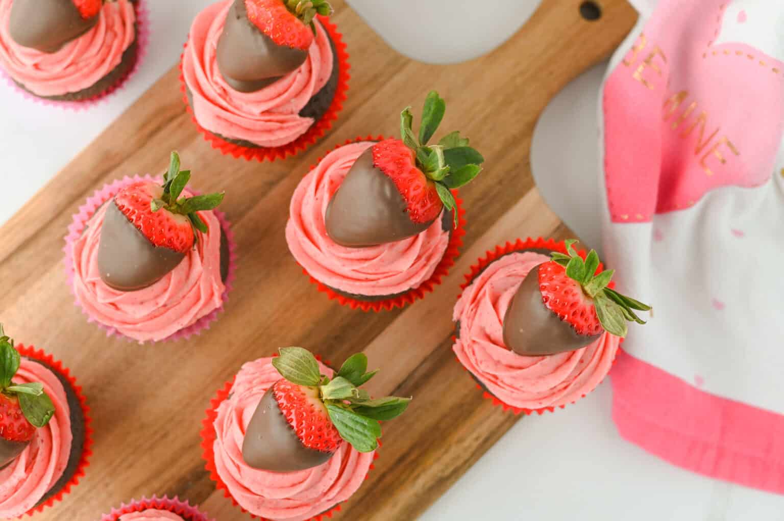 Chocolate Covered Strawberry cupcakes