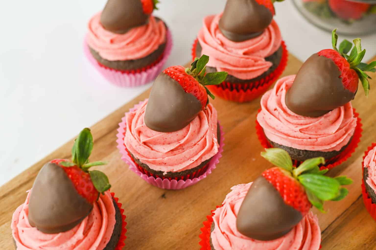 Chocolate Covered Strawberry cupcakes