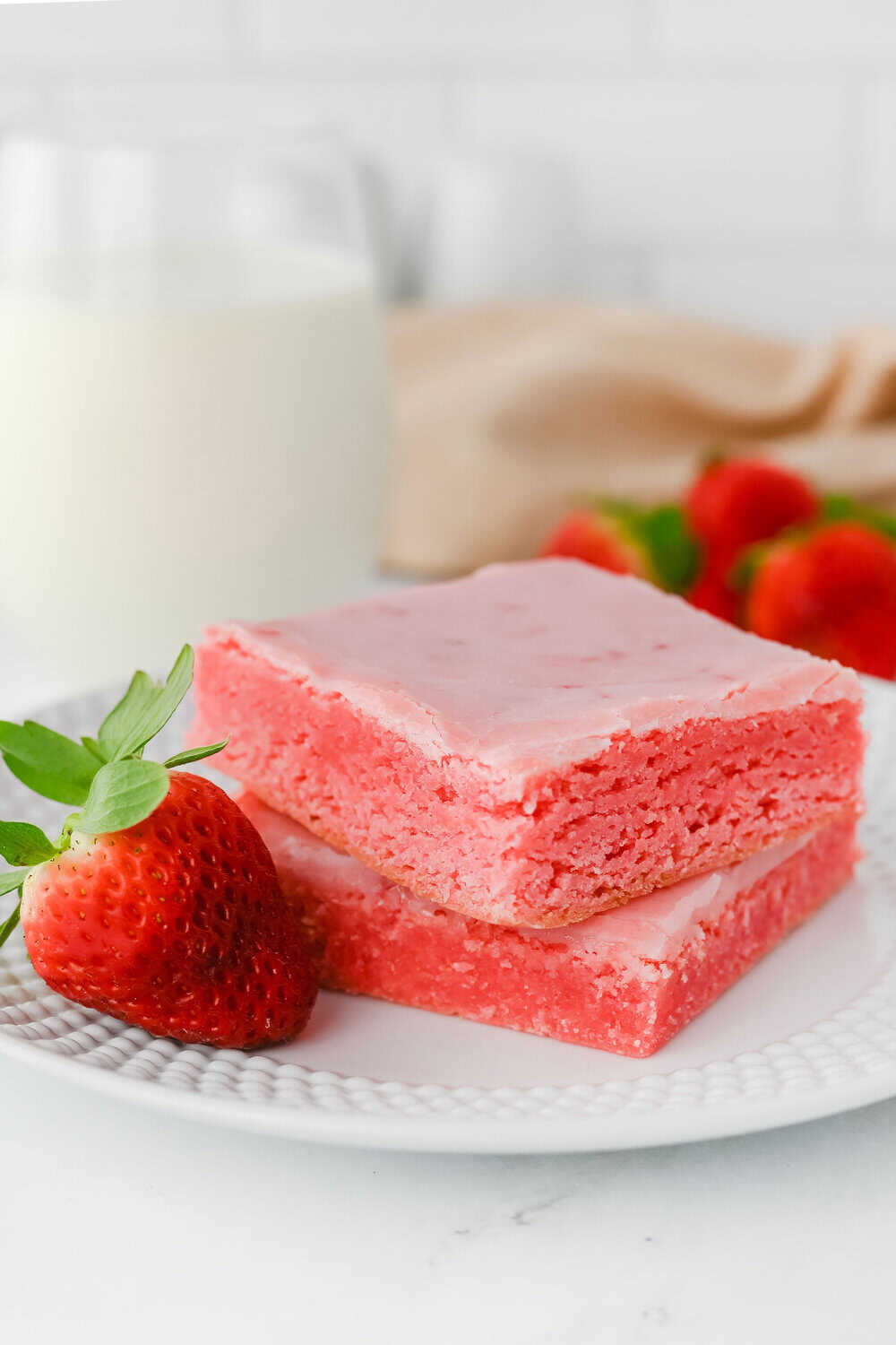 strawberry brownies made with cake mix