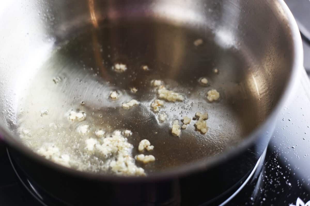 cooking garlic in olive oil