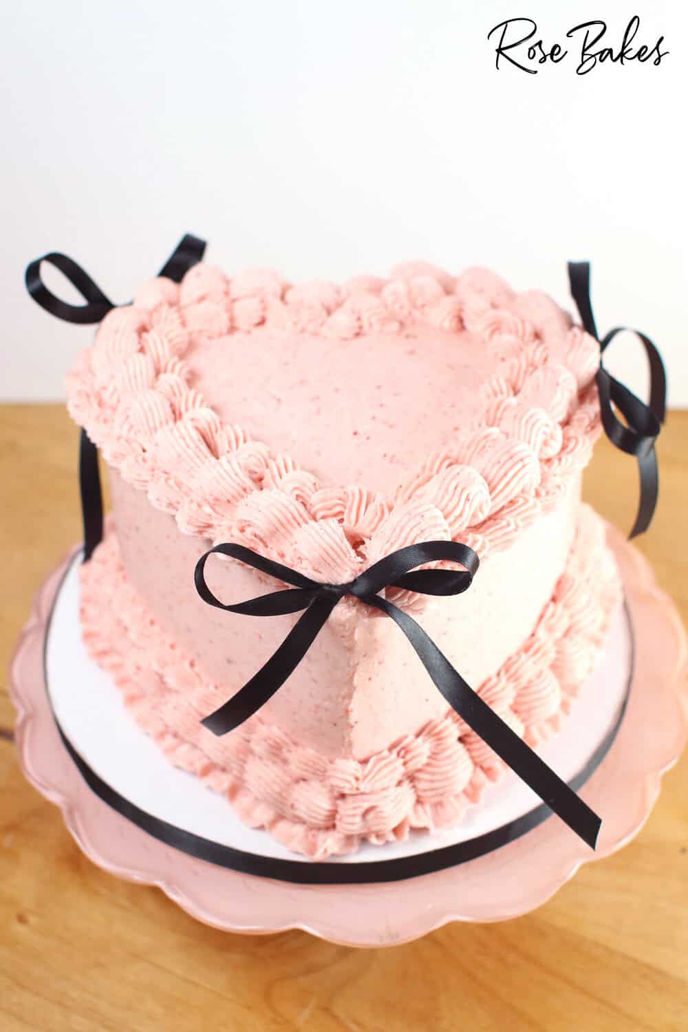 vintage heart shaped cake