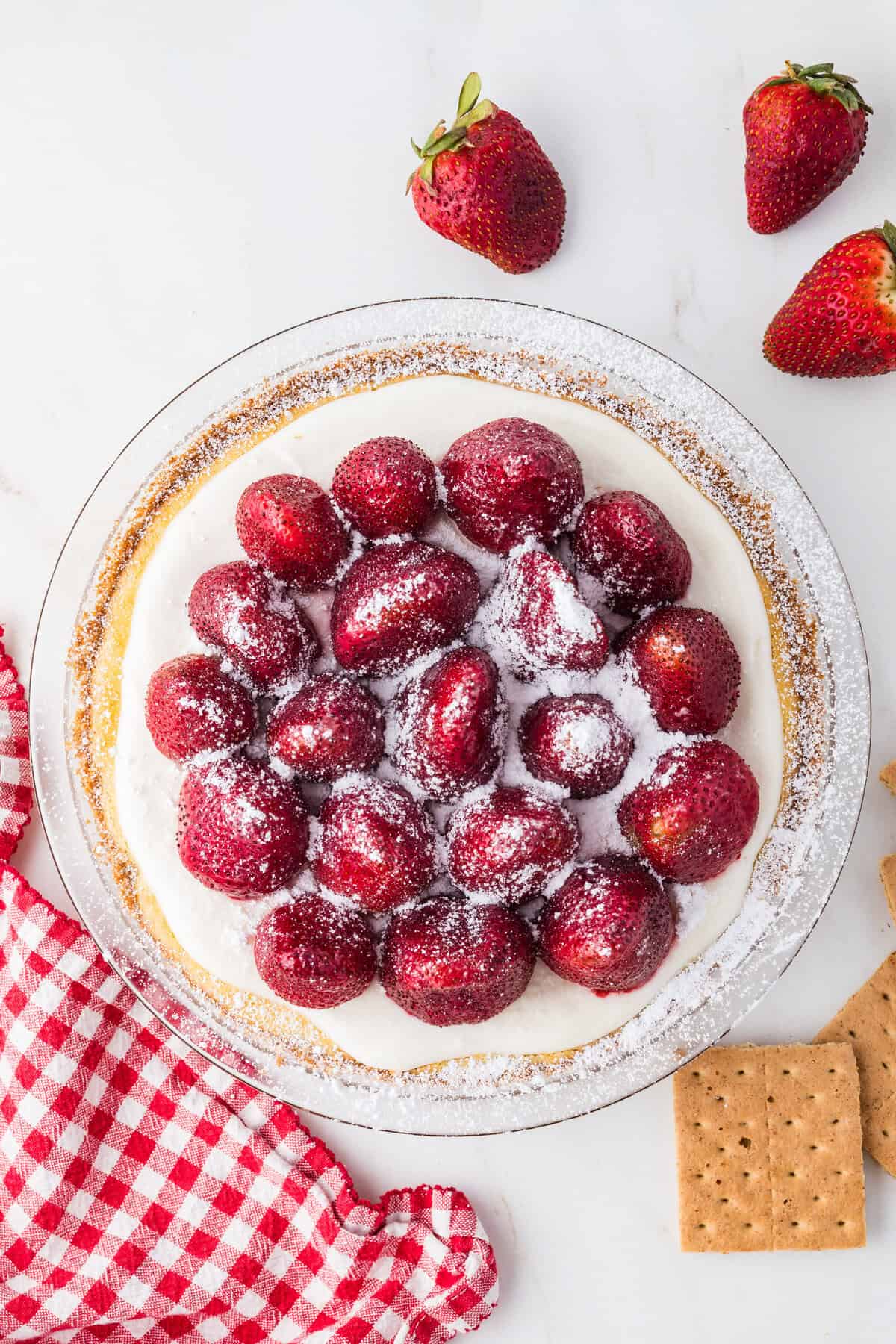 strawberry cheesecake pie