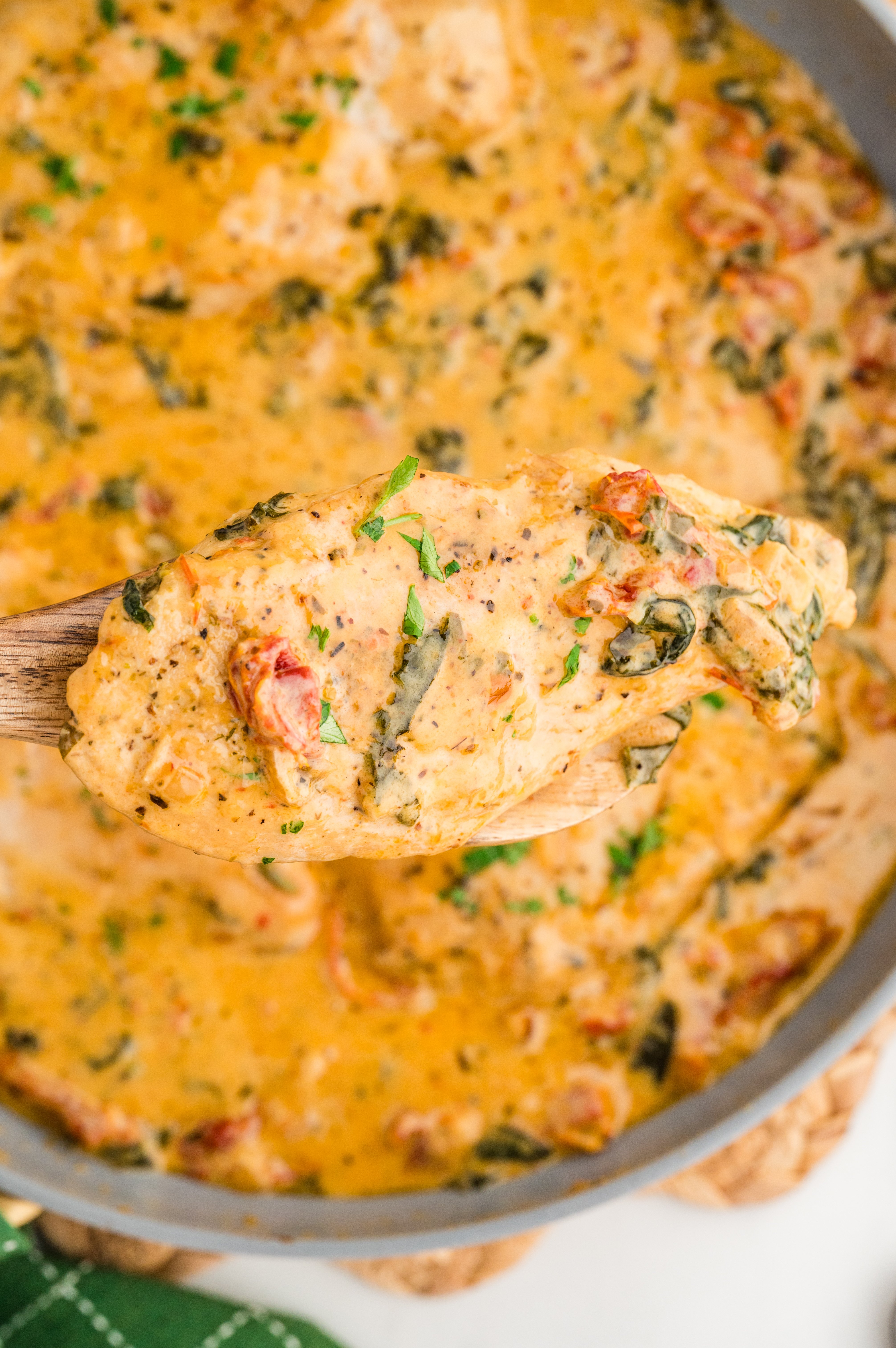 Creamy Tuscan Chicken Recipe (Easy One-Pan Dinner)