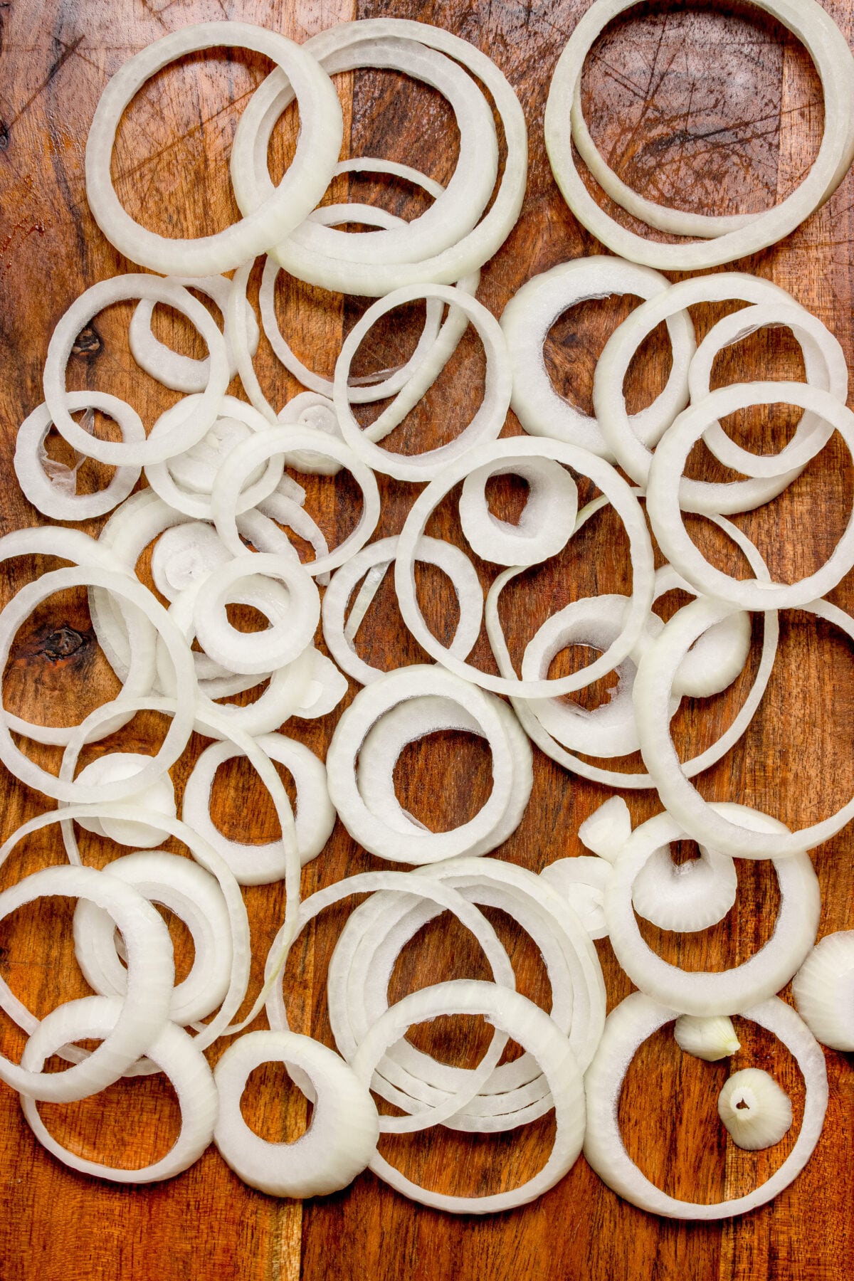 slices separated into rings of onion