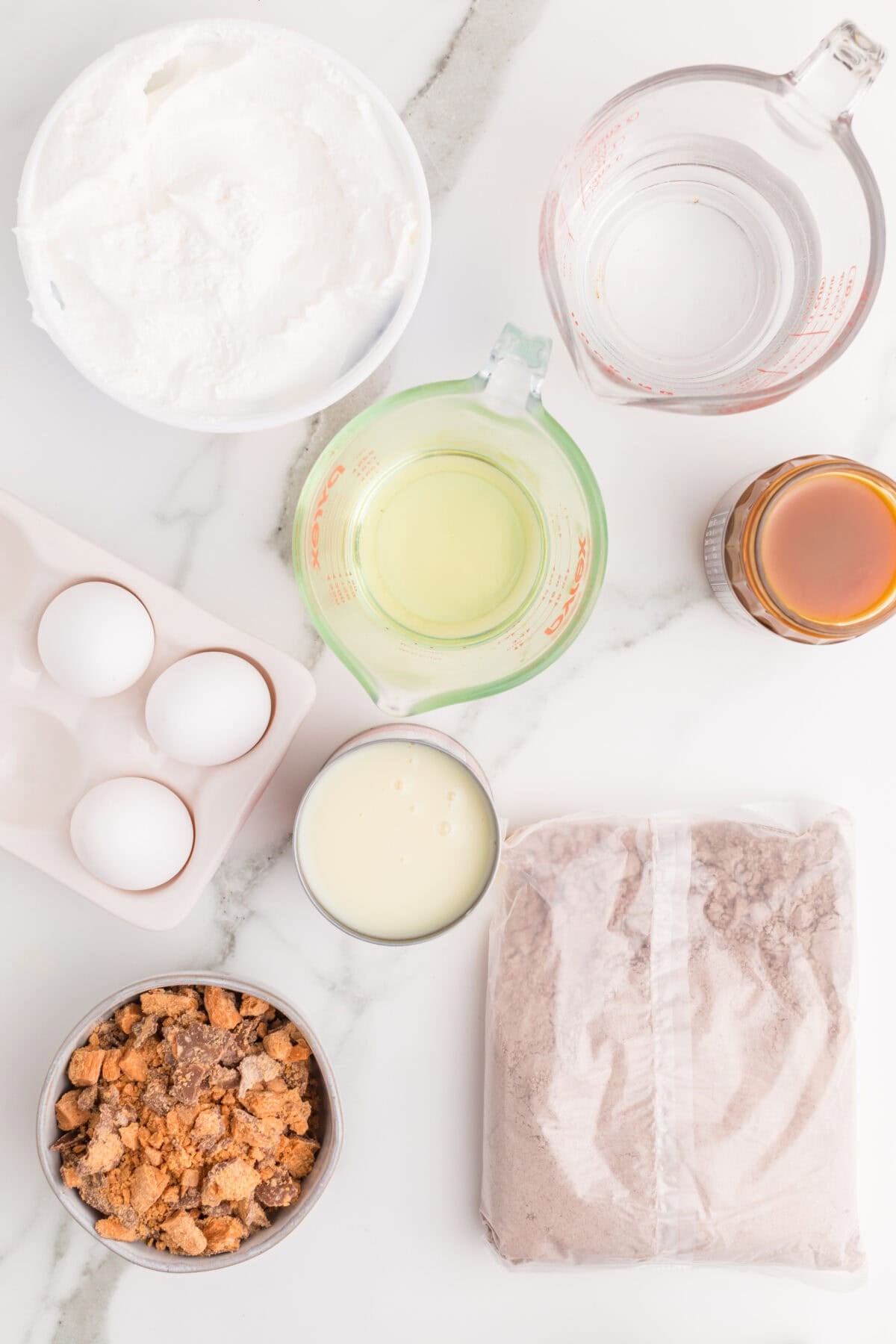 ingredients for Butterfinger poke cake