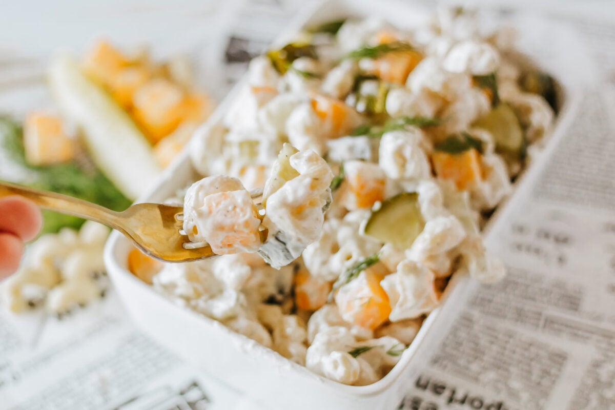 dill pickle pasta salad