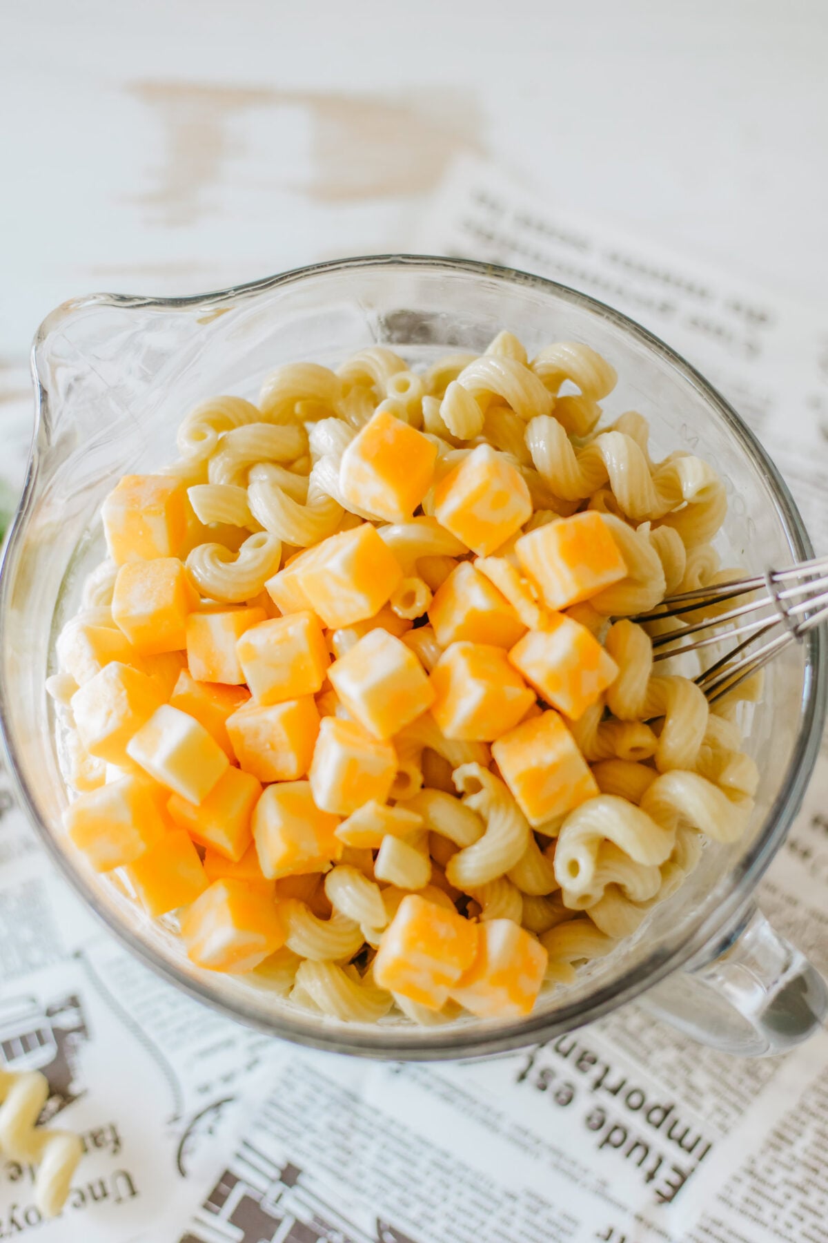 cheese and pasta mixed together