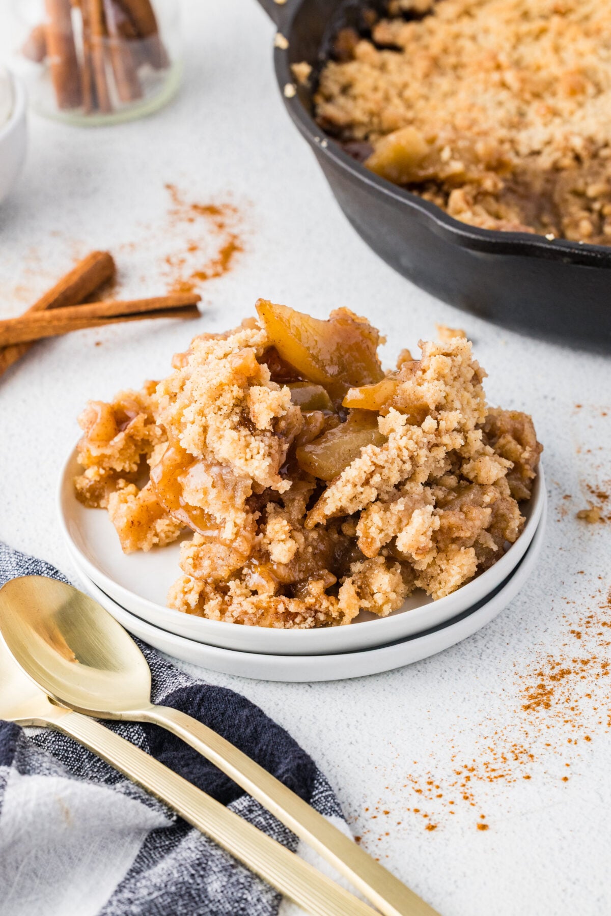 bowl of oatless apple crisp