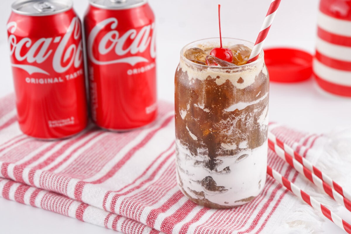 TikTok Viral Fluffy Coke