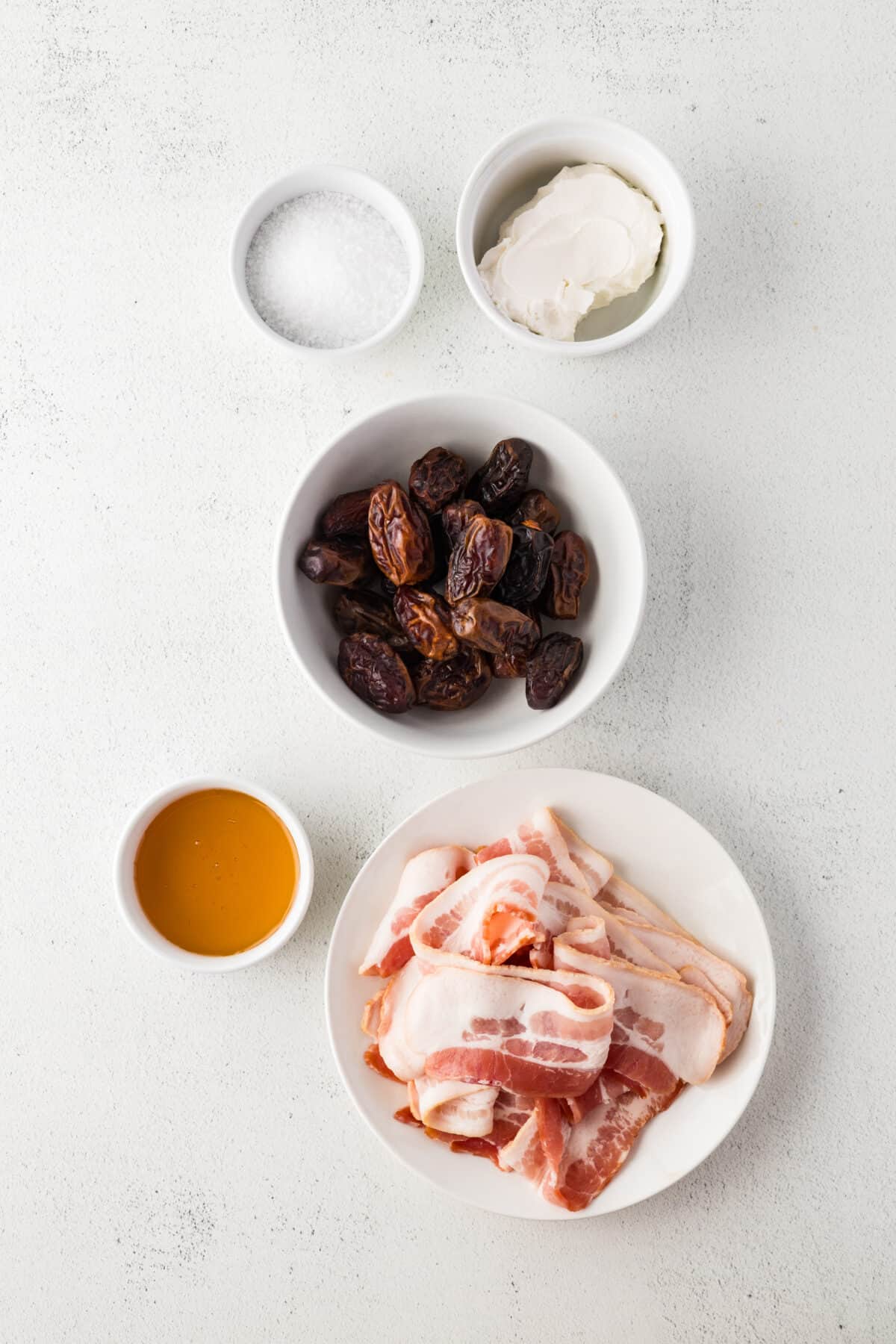 ingredients for bacon-wrapped dates