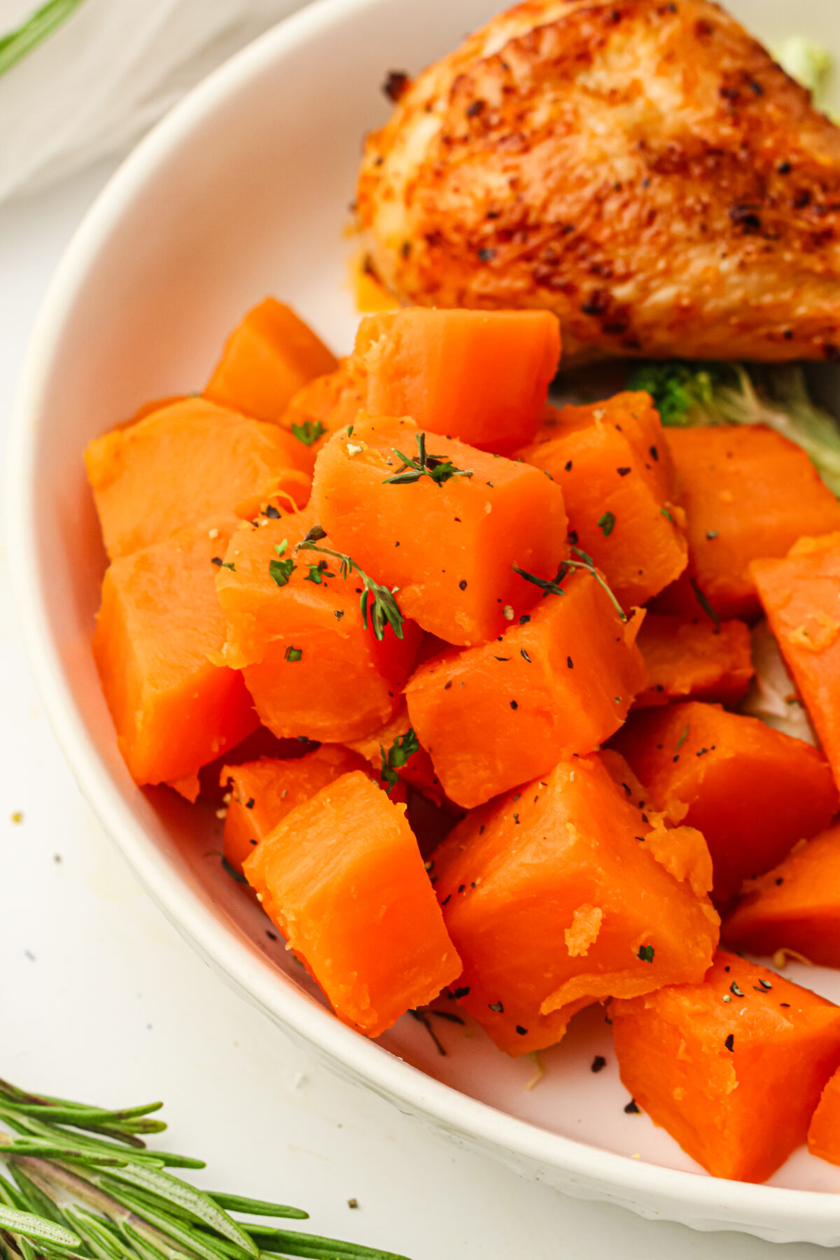 cubed sweet potatoes with chicken