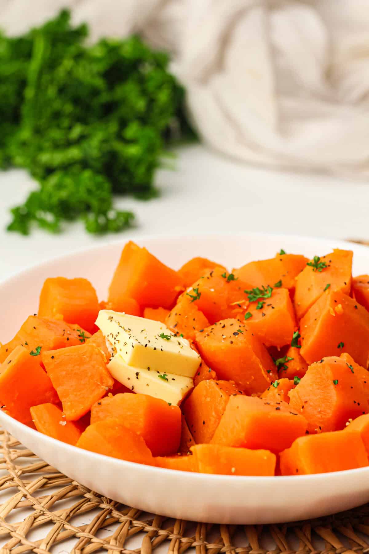 sweet potatoes with butter and seasonings