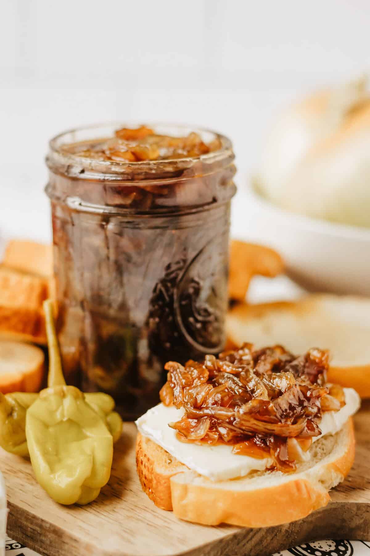 Caramelized Onion Jam (Easy Balsamic Onion Jam Recipe)