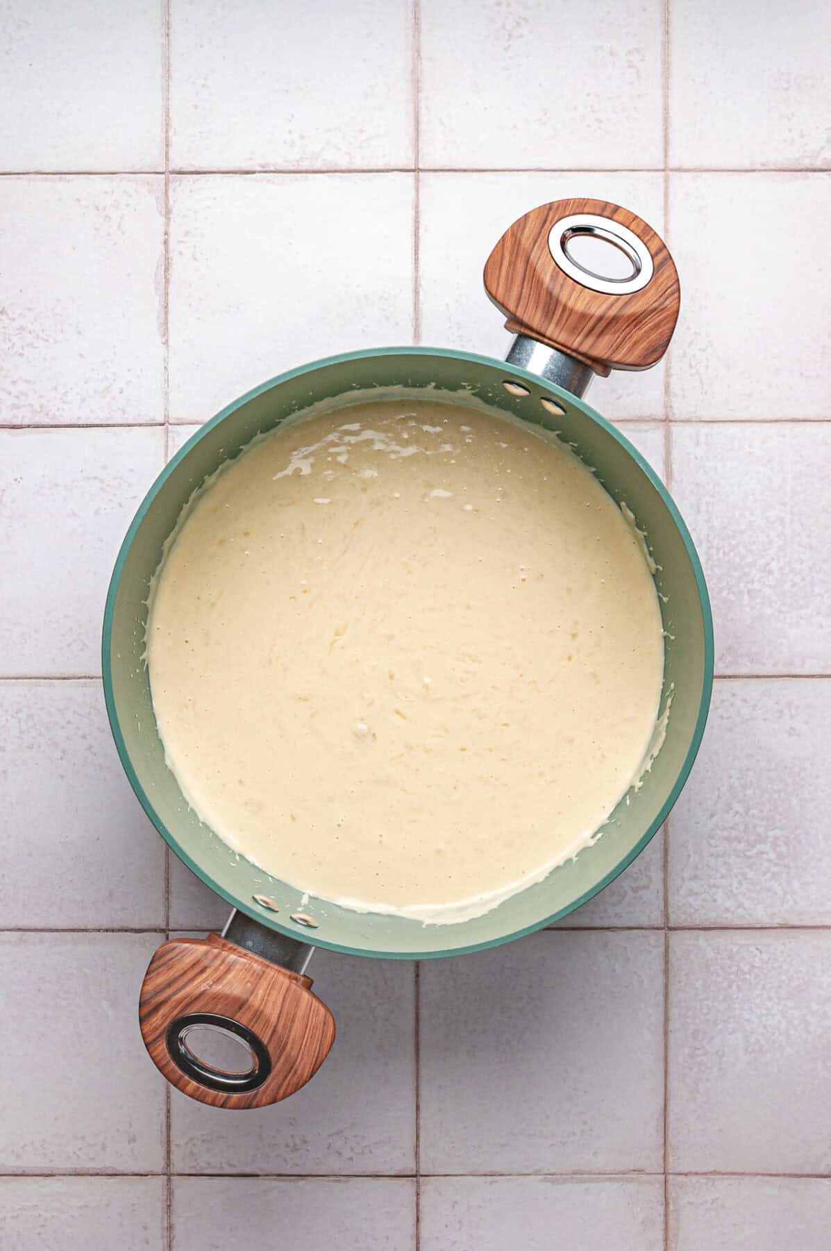 white mac and cheese sauce