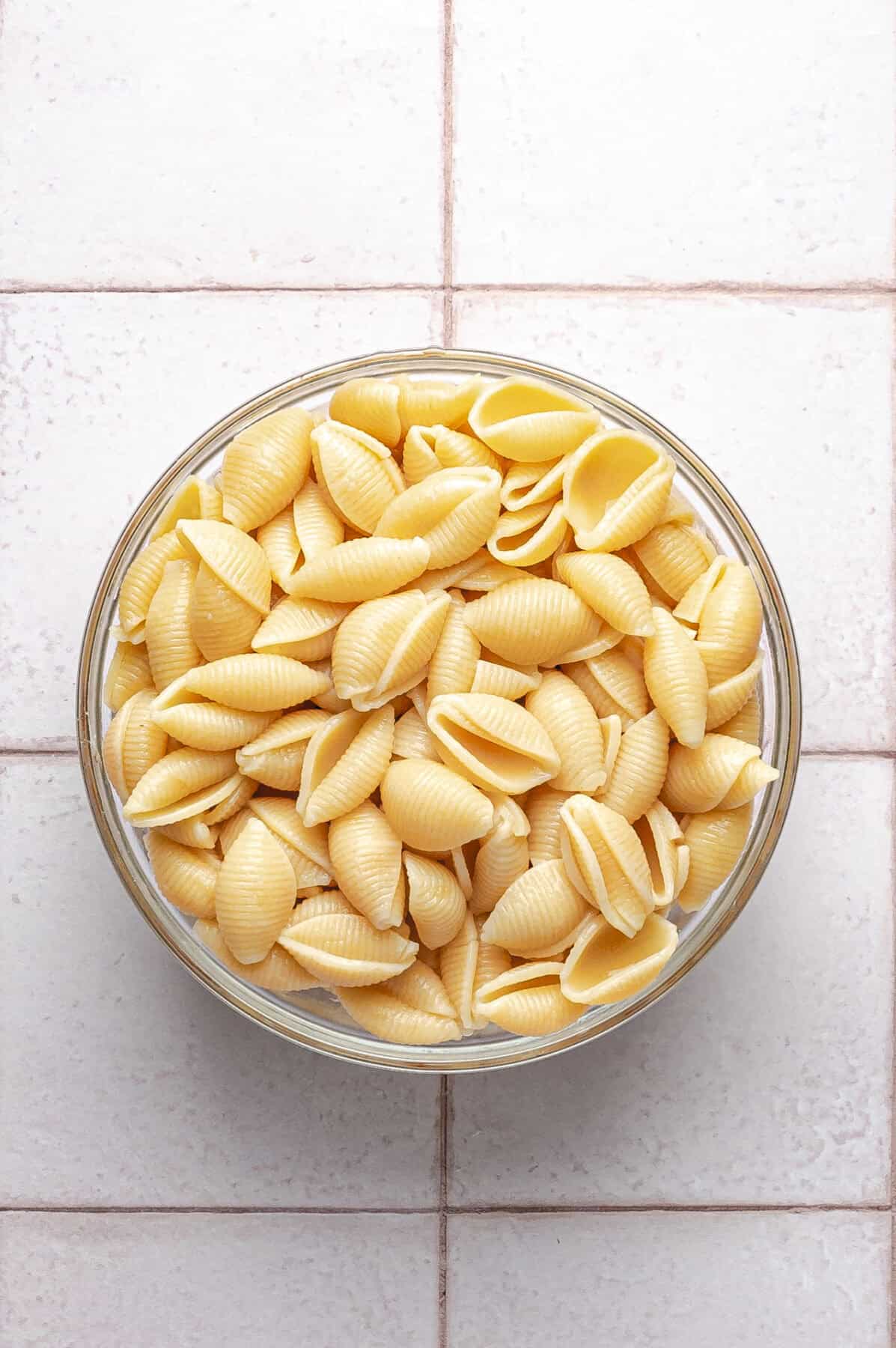 boiled pasta in a bowl